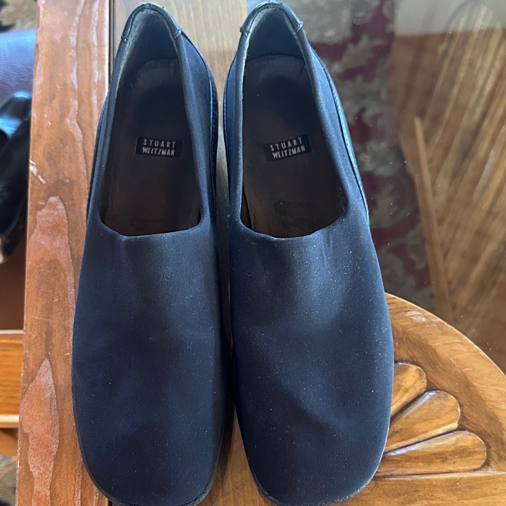 Stuart Weitzman Men's Classic Black Slip-Ons